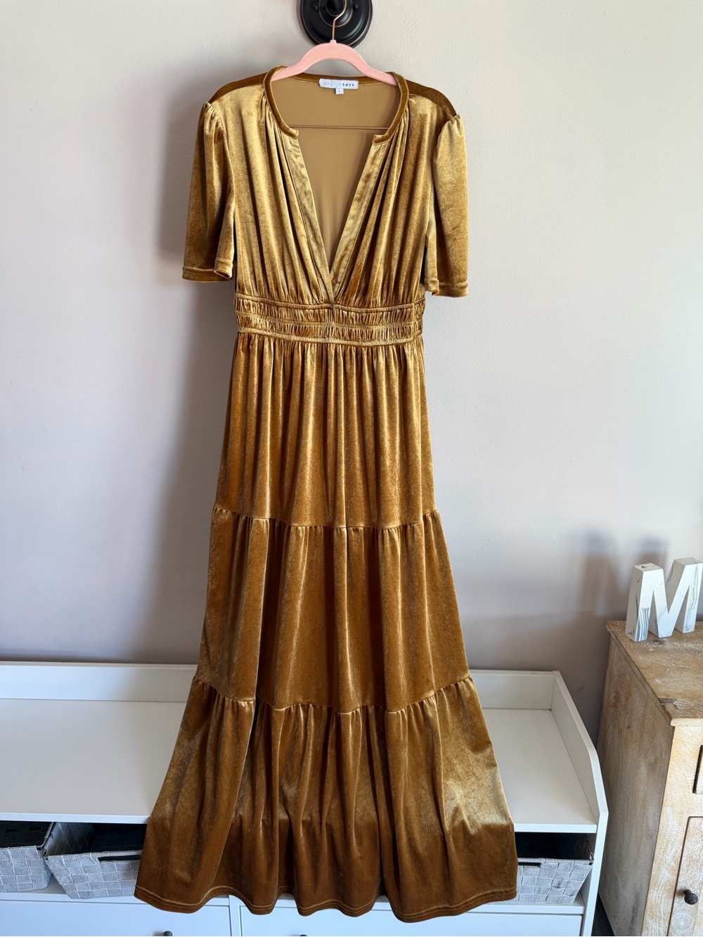 Baltic Born Gold Velvet Tiered Maxi Dress Short Sleeve V-Neck Large